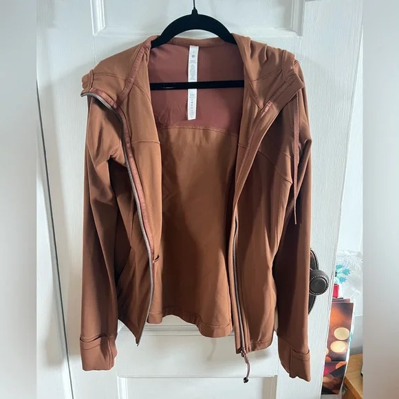 Size 6 Lululemon Define Jacket - Picture 2 of 4